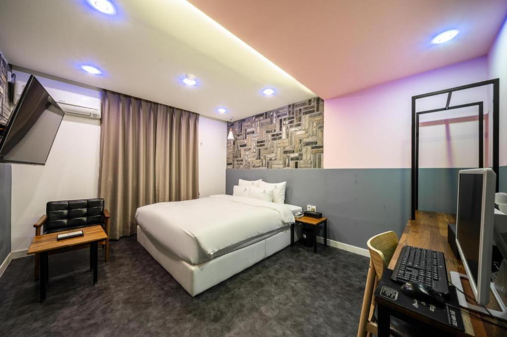 Gray Hotel Пусан Экстерьер фото